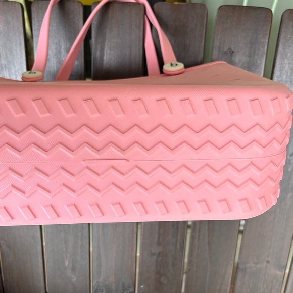 BOGG BAG Light Pink Tote w Ph holder - Picture 6 of 6
